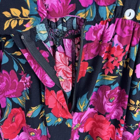 Vintage Floral Romper 80s Black V-Neck Short Sleeve Boho Festival Garden Party M - Picture 7 of 11